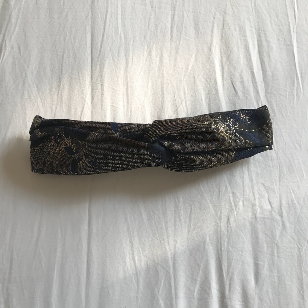 knot headband